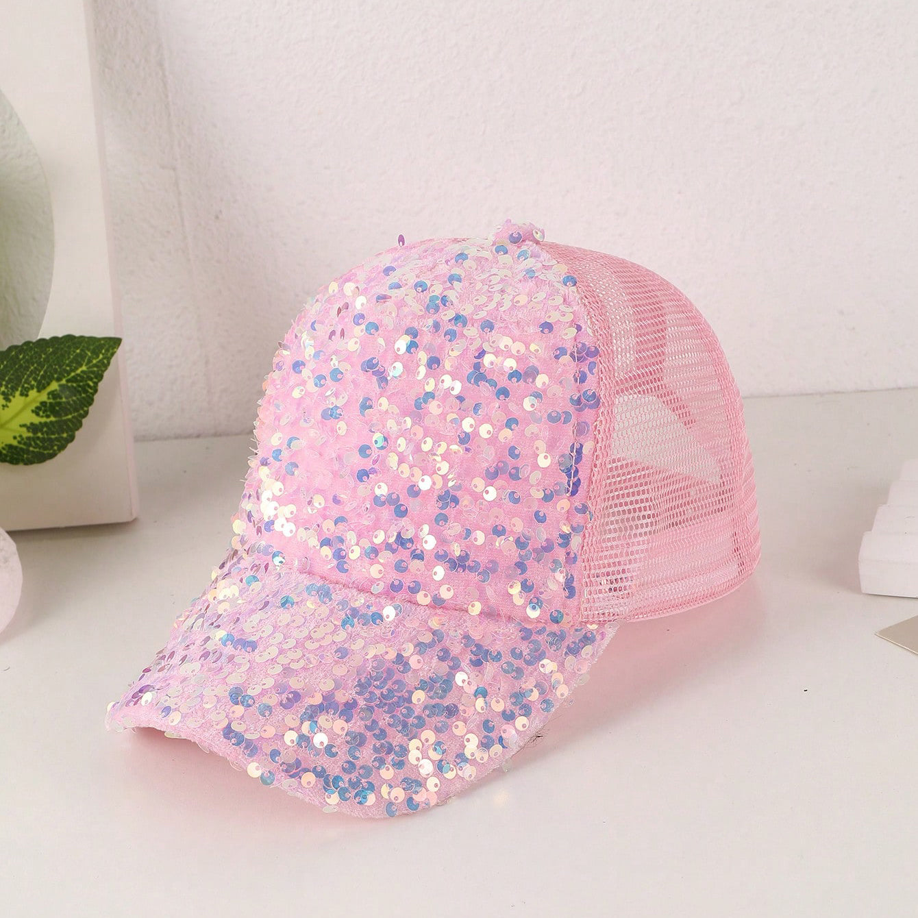 Colorful Sequin-embroidered Mesh Fabric Breathable Beanie With Sunshade Trendy Fashion Style Baseball Cap For Daily Outings, Parties, Outdoor Activities