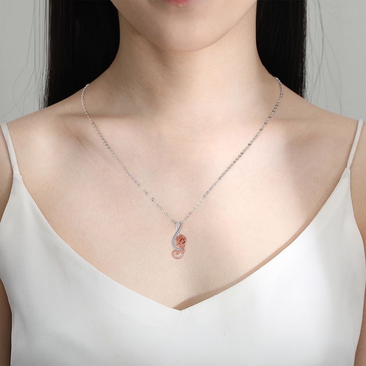 High-grade Temperament Infinite Rose Pendant Necklace
