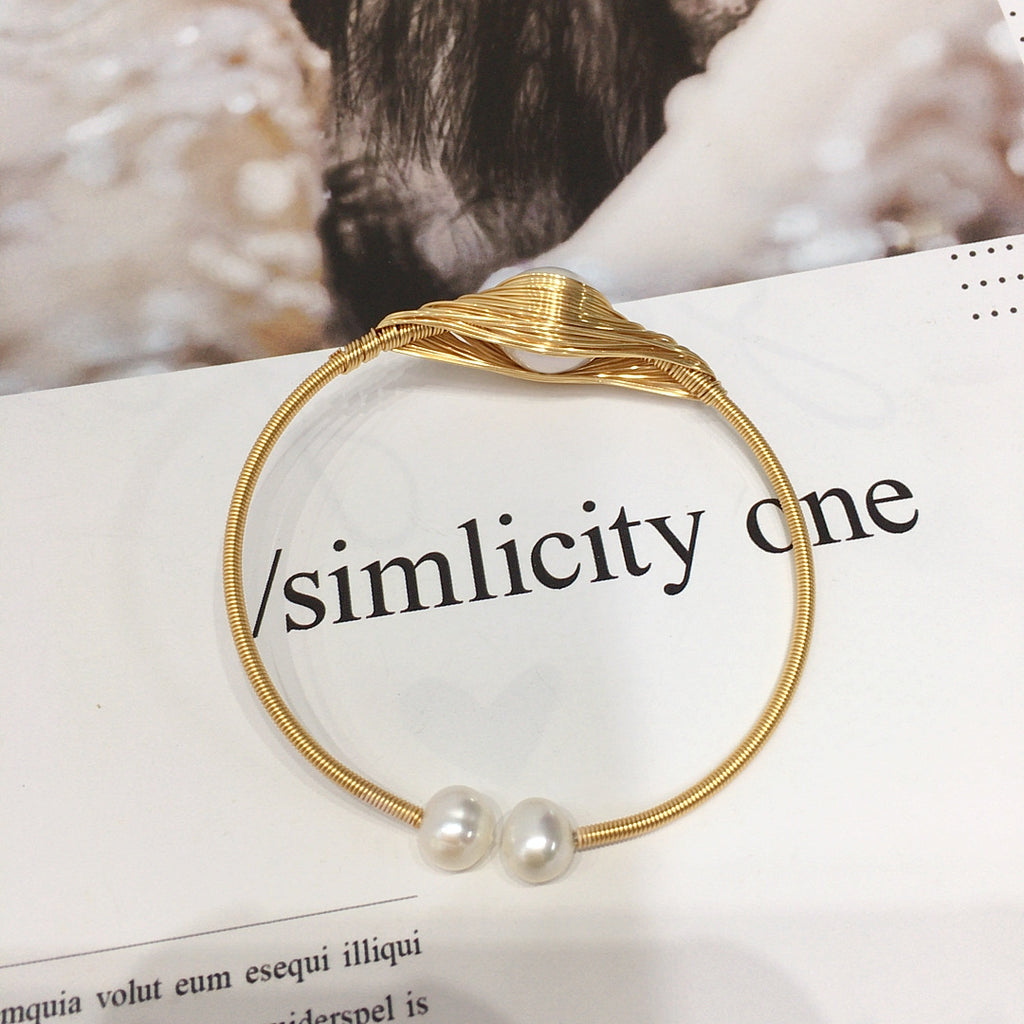Designer-style Wrapped-wire Handmade Bracelet Featuring Sizable Natural Freshwater Pearls